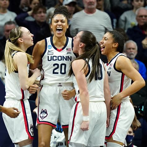 uconn women